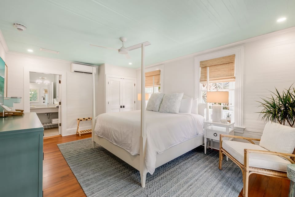 Plush linens