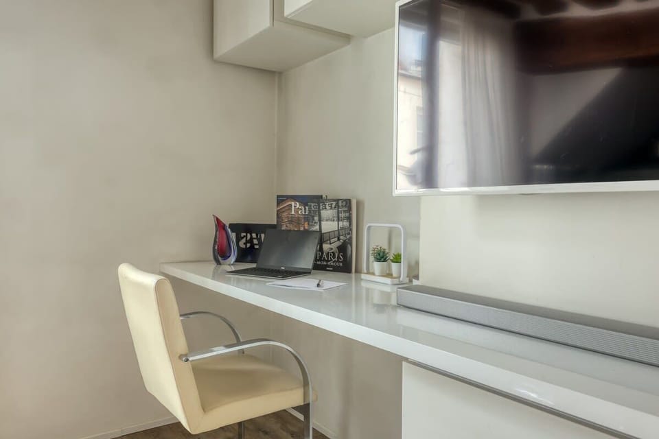 Living Room - Desk