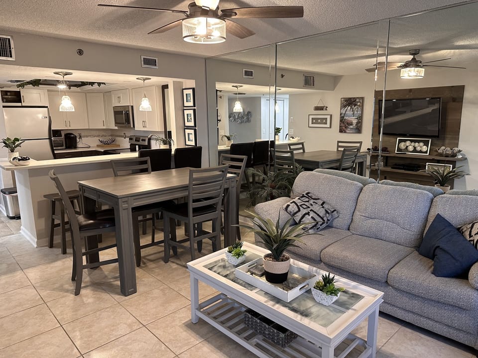 Living and dining area
