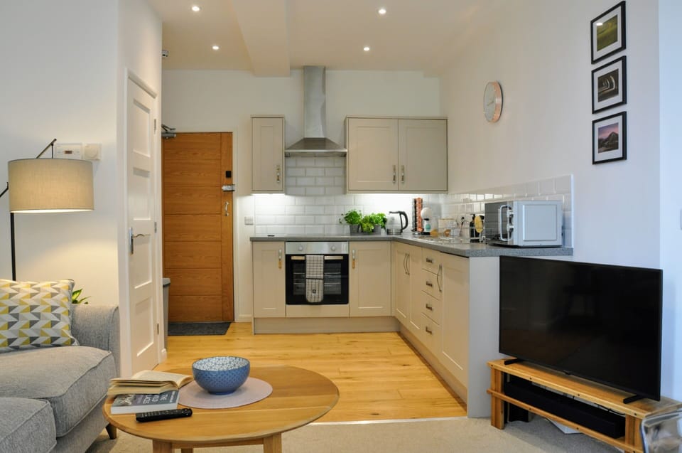 Living Area to Kitchen