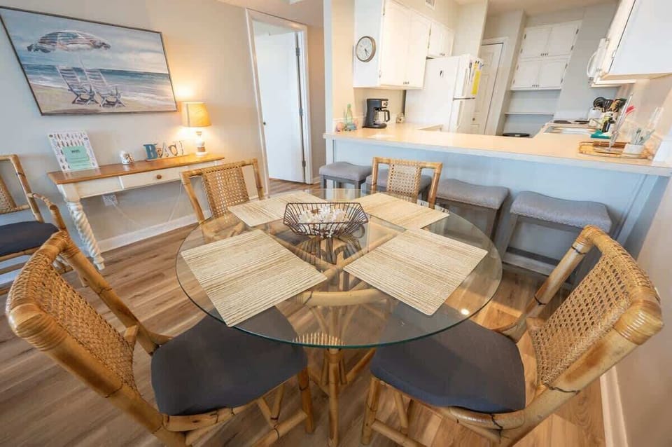 Large Dining Area