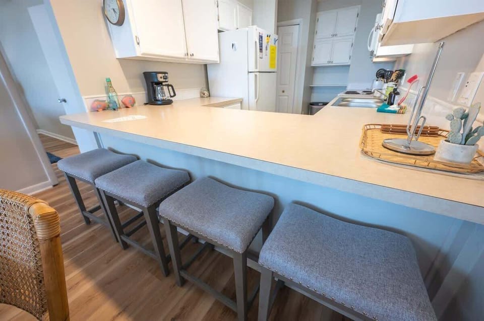 Large Kitchen Area