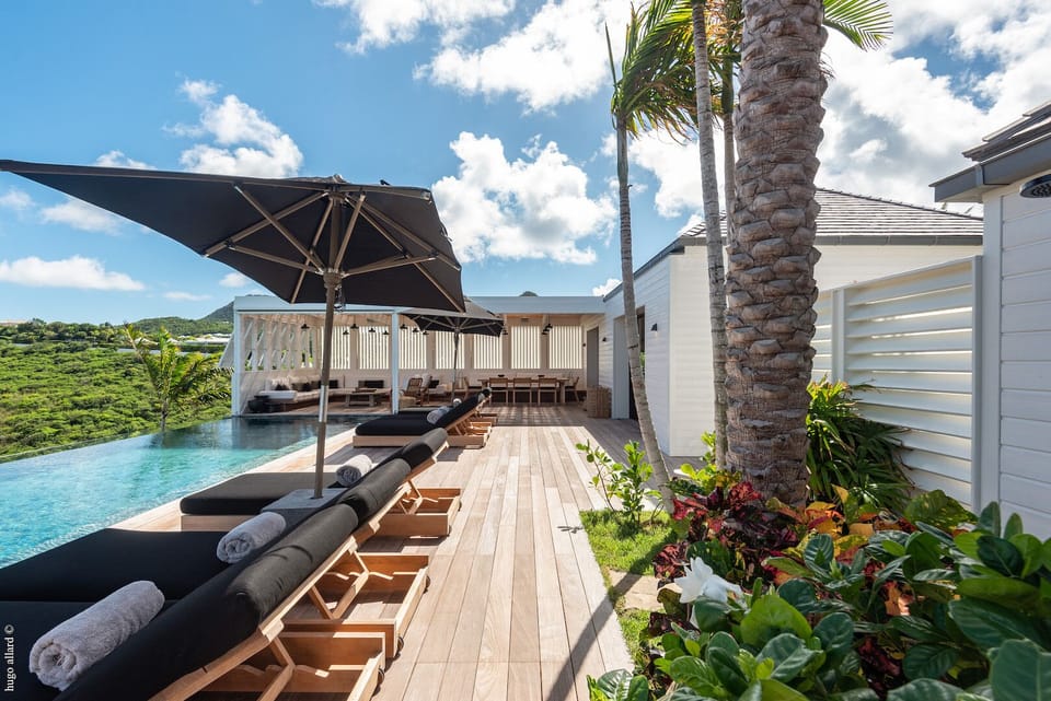 Pool & Terrace