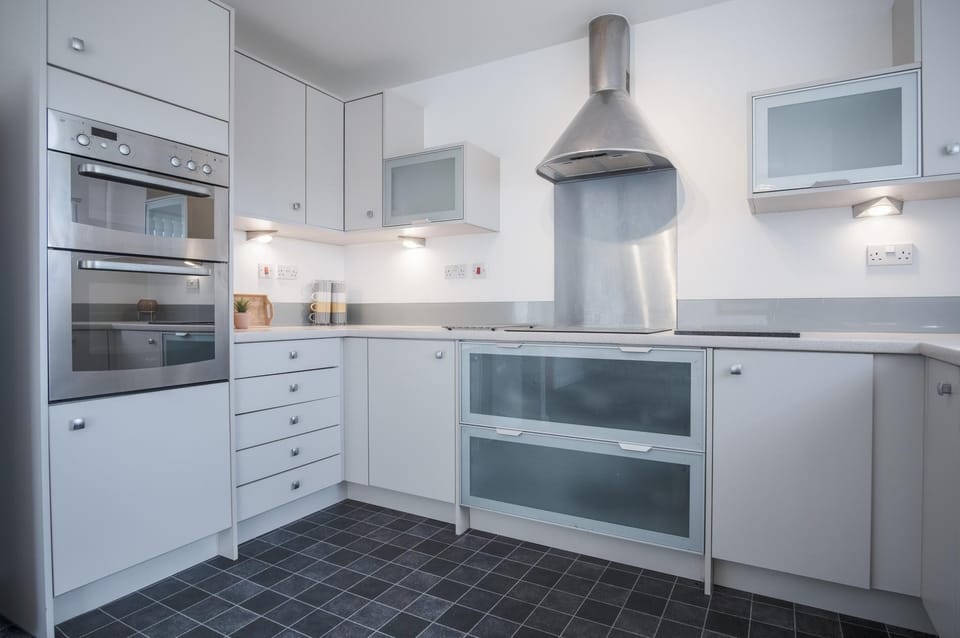 Maritime Quarter  - 2 Bedroom Apartment - SA1 Beach Front (Fisherman's Way) (1814)