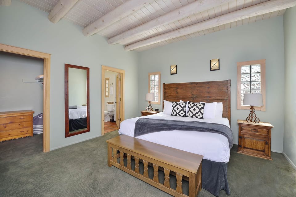 Unit 71 Master Bedroom (1)
