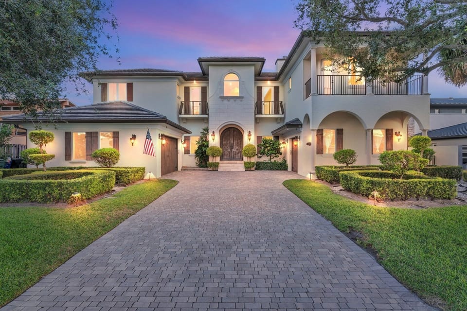 Building, House, Mansion, Flagstone, Tree