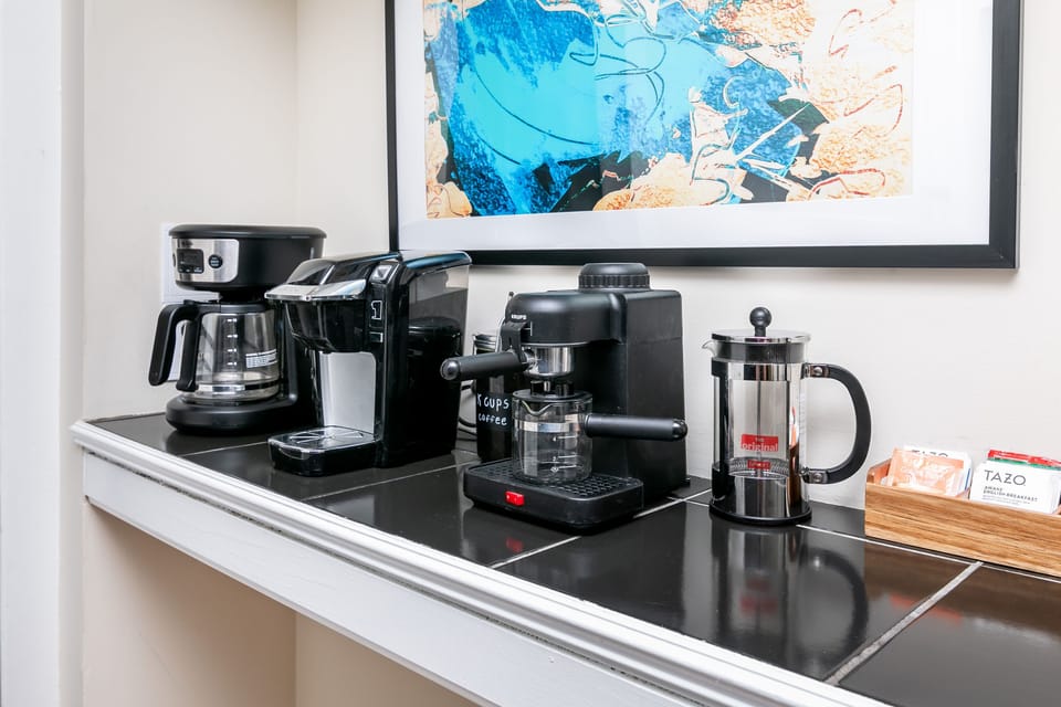 coffee and tea bar