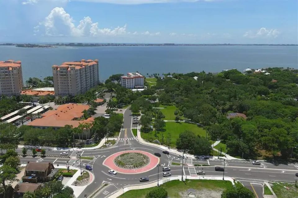 Roundabout 1 block away from house