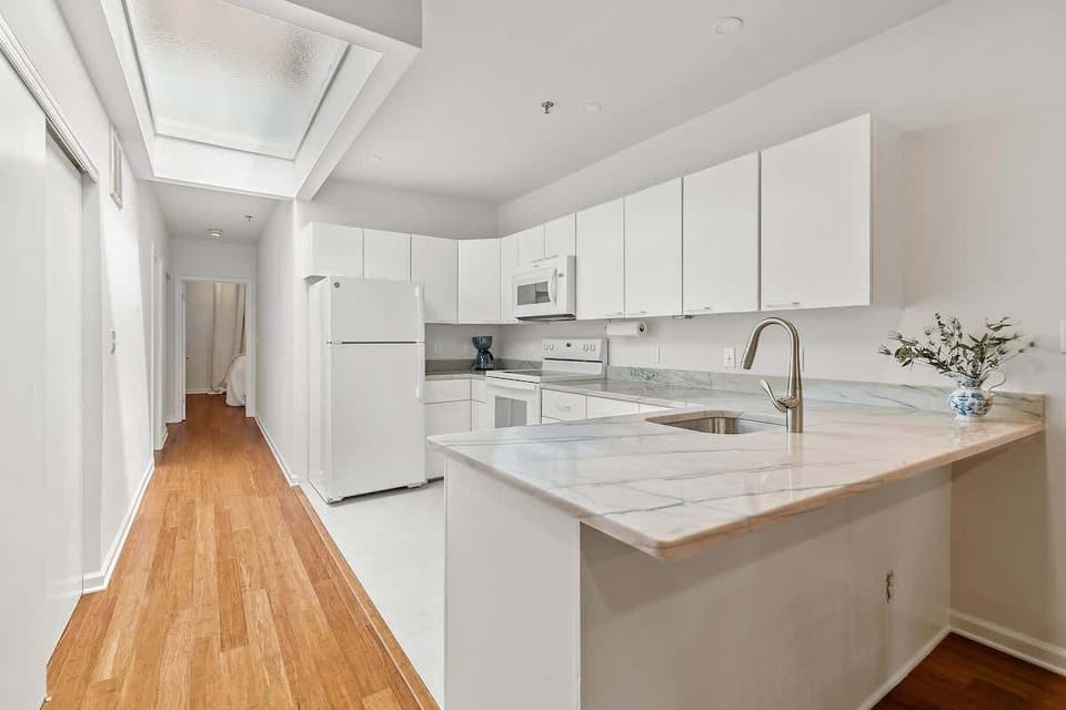 Kitchen and Entry