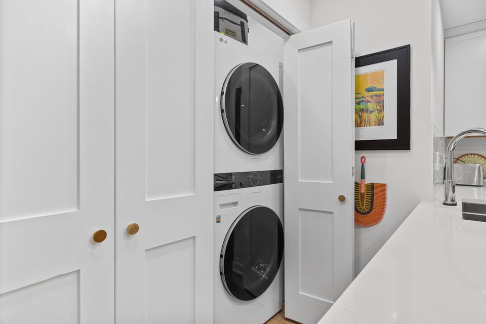 Full size laundry