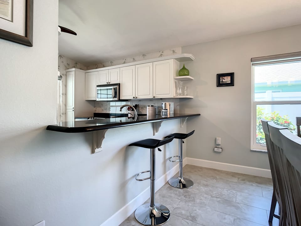 Breakfast Bar