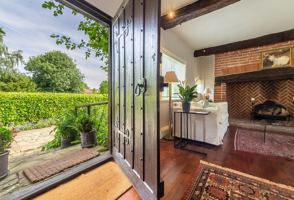 Ayres End Studio, Suffolk has been converted and furnished to the very highest standards