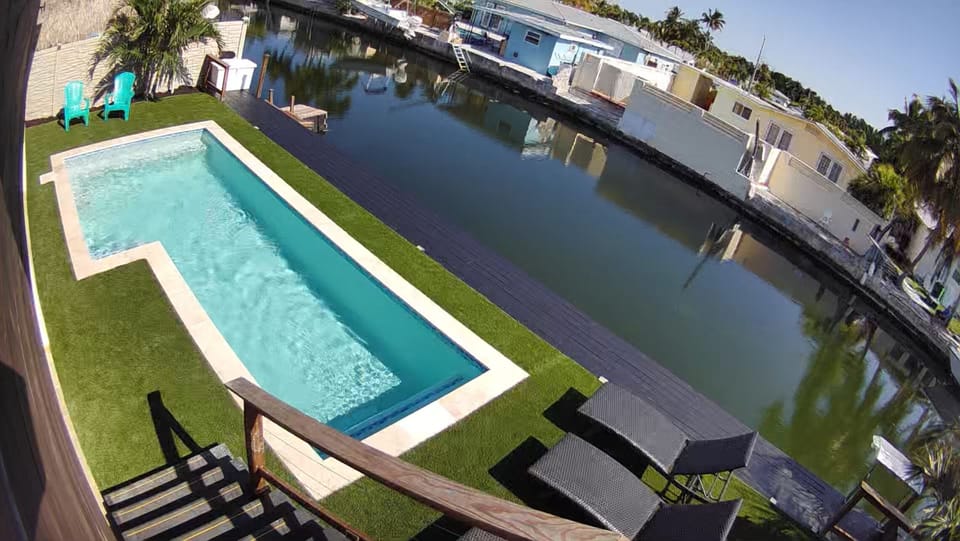 Private pool & Dock