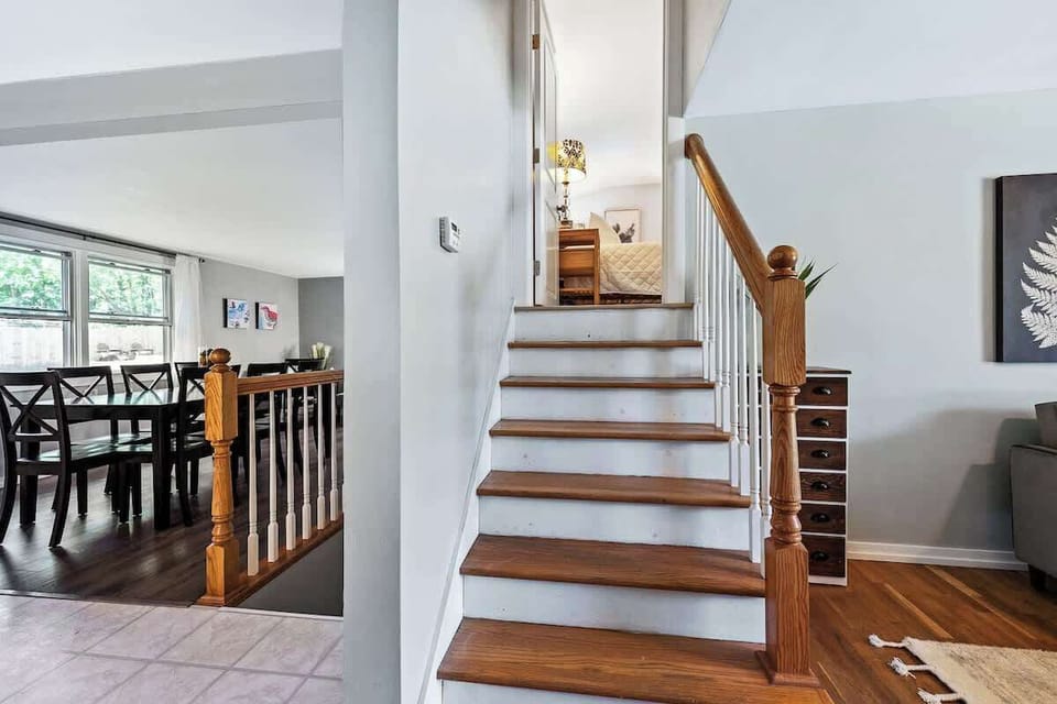 Stairway to Primary Bedroom