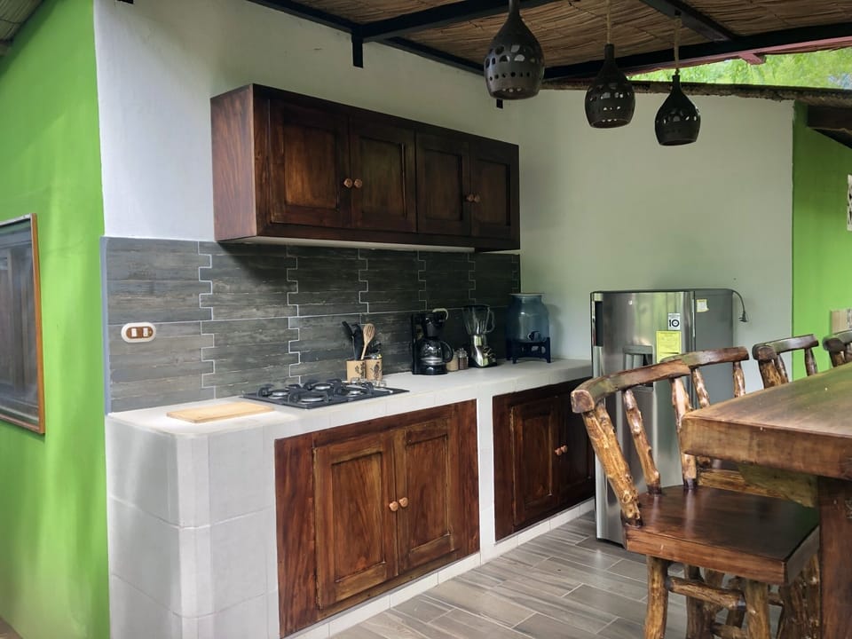 Casita Café - Outdoor fully equipped kitchen
