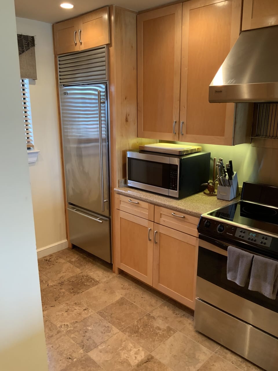 Kitchen panoramic / Sub Zero