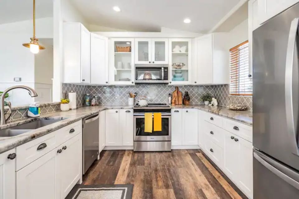 Fully equipped kitchen 
