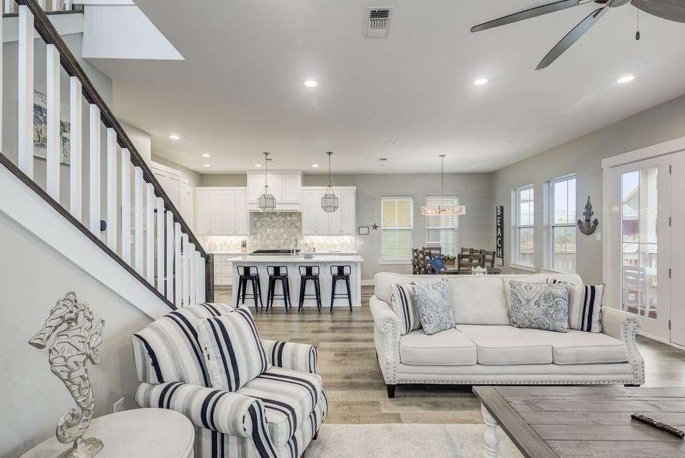 Main living room / family area, alternate view