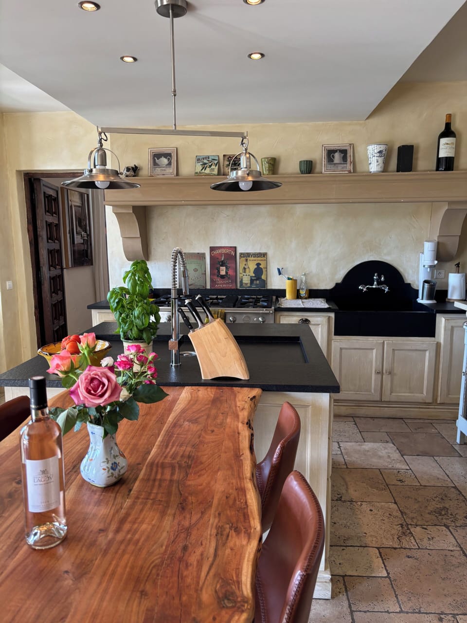 Another view of kitchen