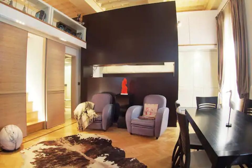 Living room, the kitchen is behind the wall. Above on the left is the mezzanine