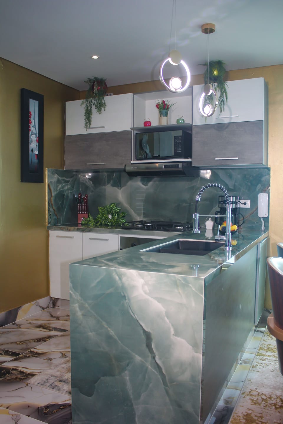 Private kitchen