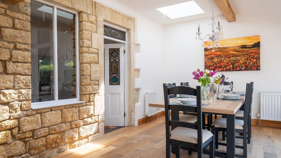 Dining Room, Kimkeri, Bolthole Retreats