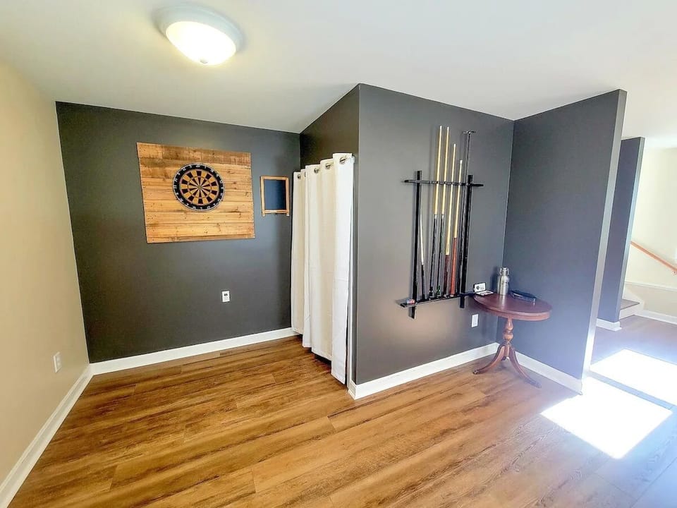 Dart board