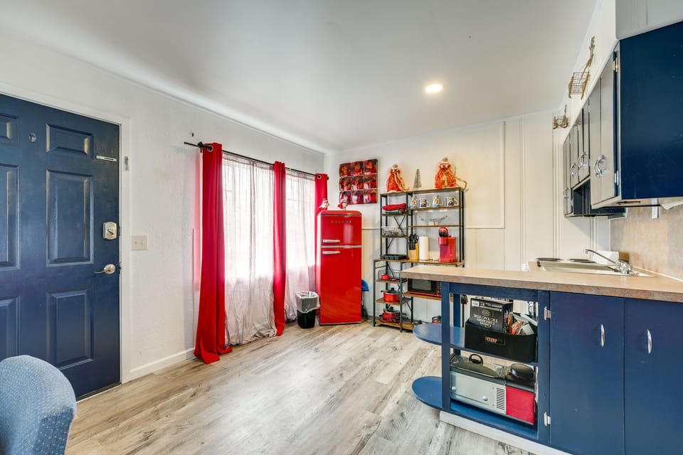 Kitchenette