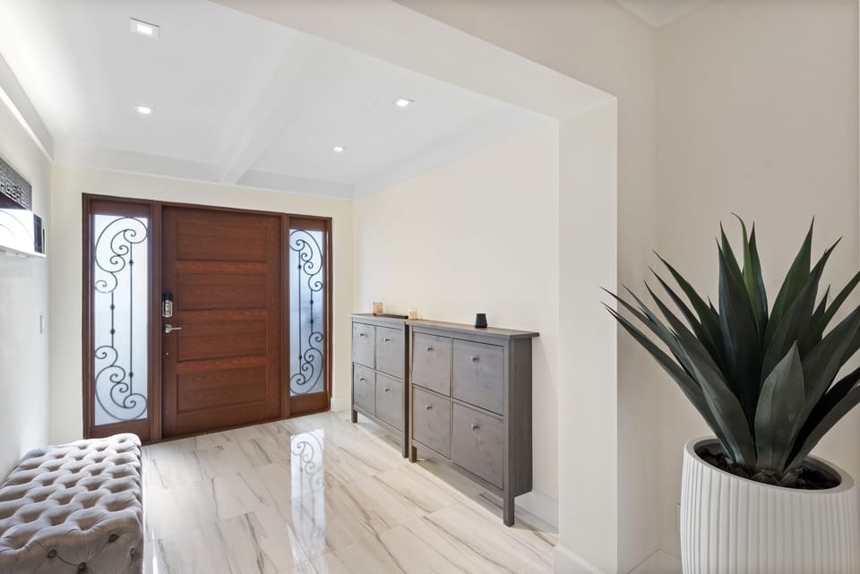 Hallway / entrance 