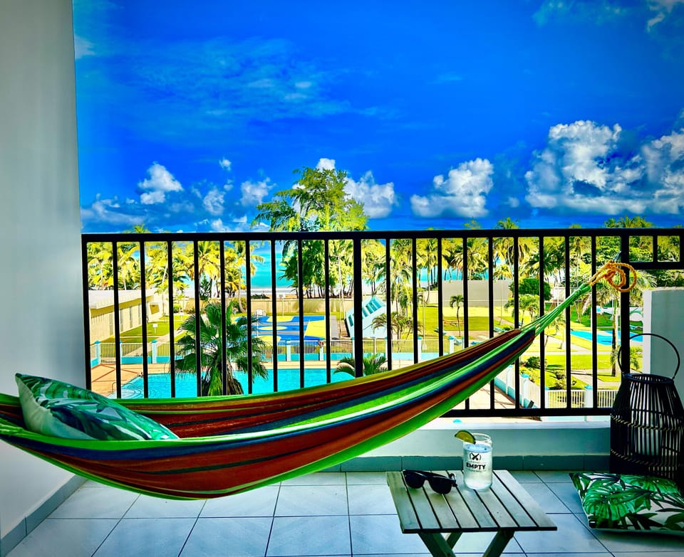 Beachfront Apartment with Direct Beach Access