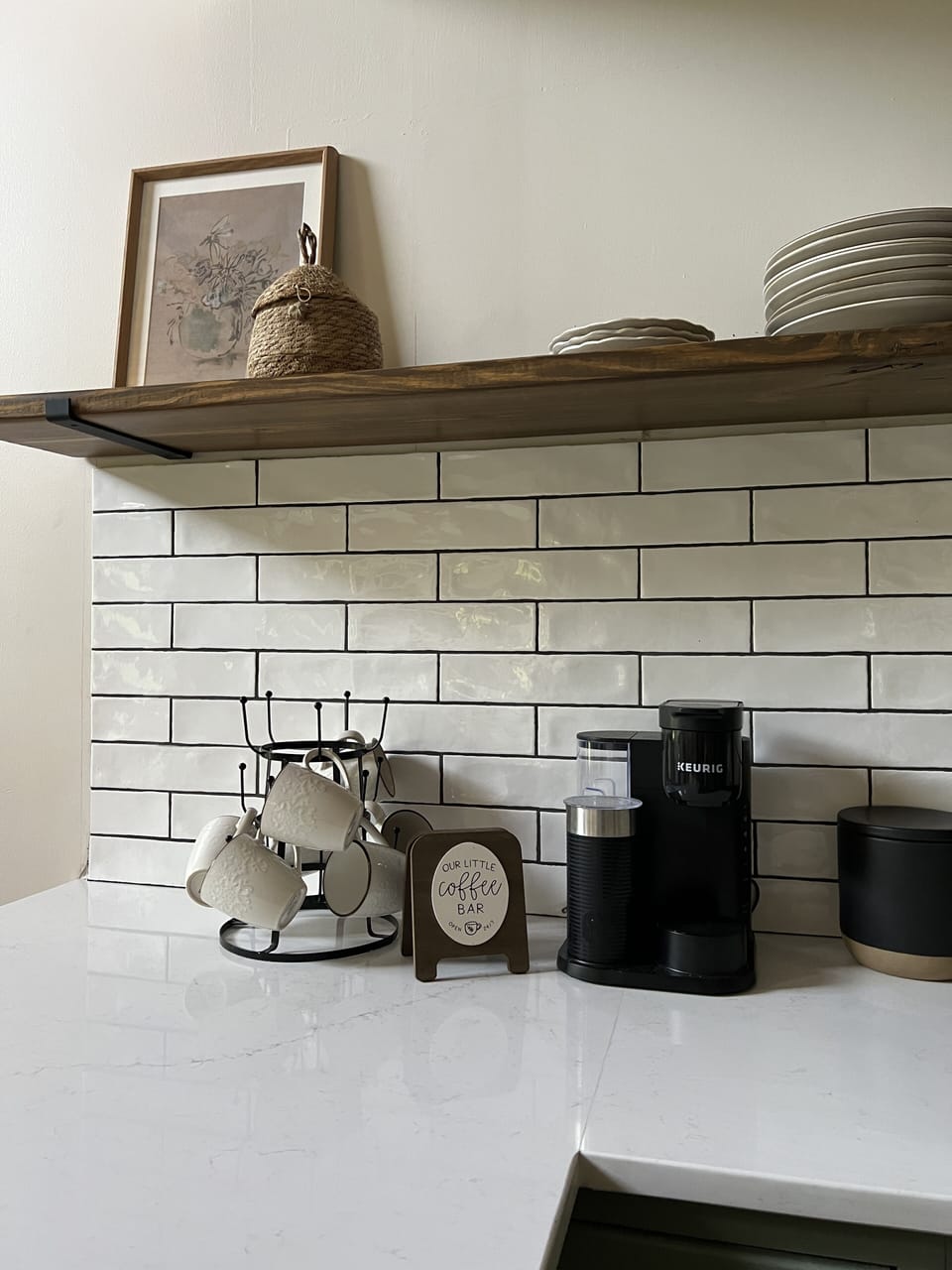 Complimentary coffee / tea area 