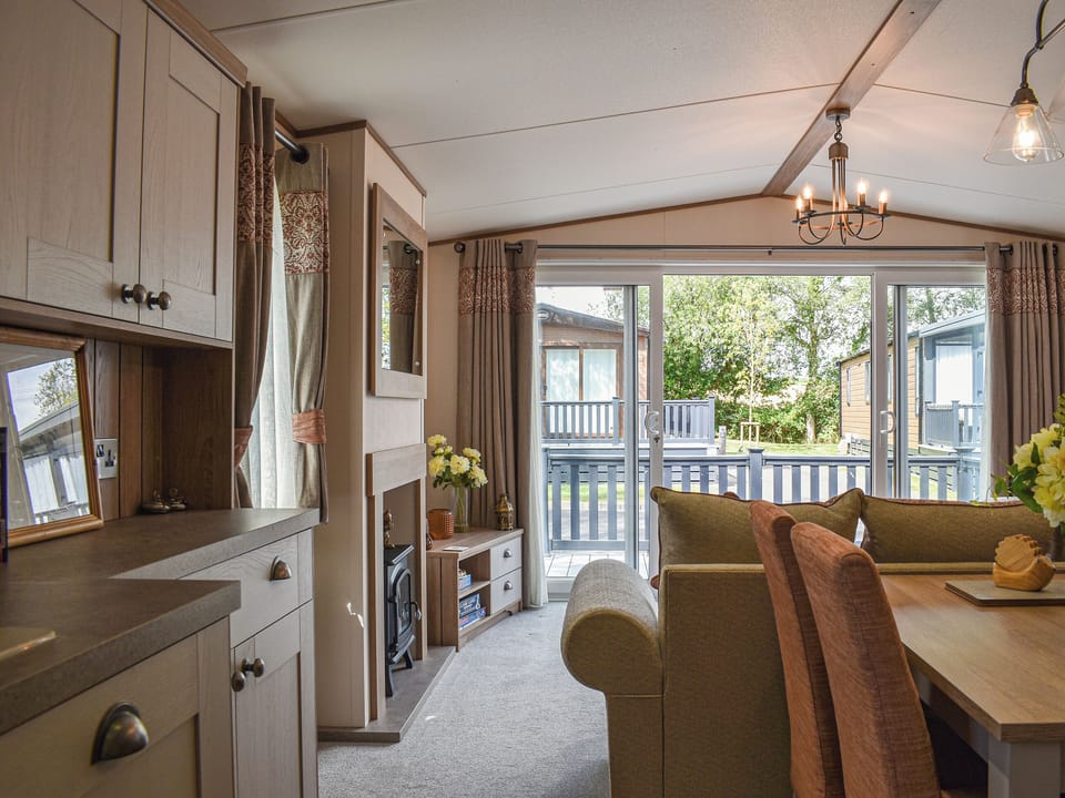 Dining Area | Deer Glade Lodge, Landford, near New Forest