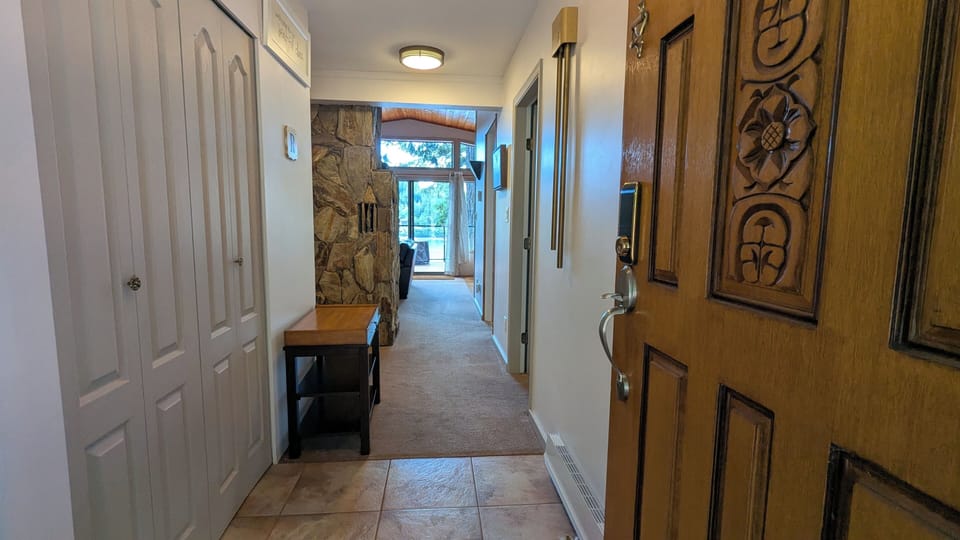 Front door hall
