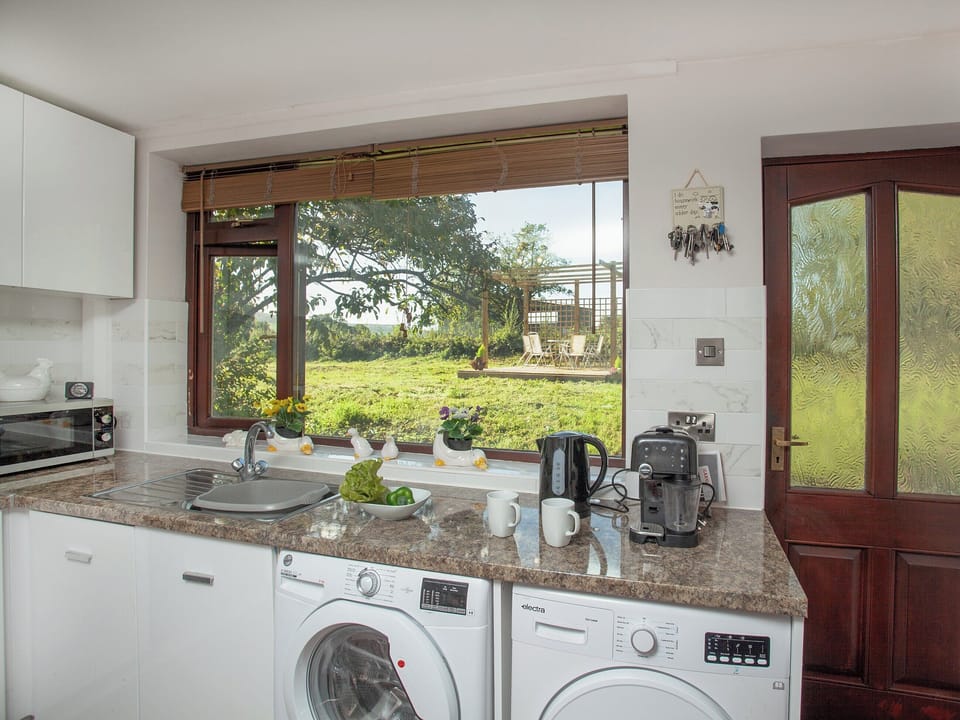 Kitchen | Purlbridge Bungalow, Colyton