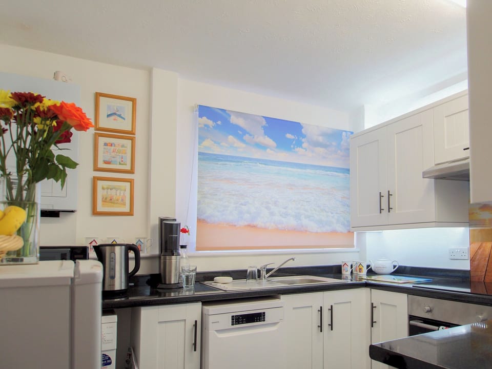 Kitchen | Galley Hill Aspect, Bexhill On Sea