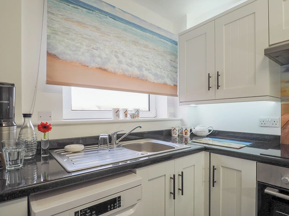 Kitchen | Galley Hill Aspect, Bexhill On Sea