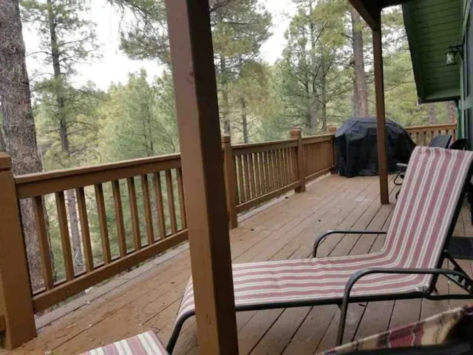 Main Deck.. very relaxing book reading or star gazing..