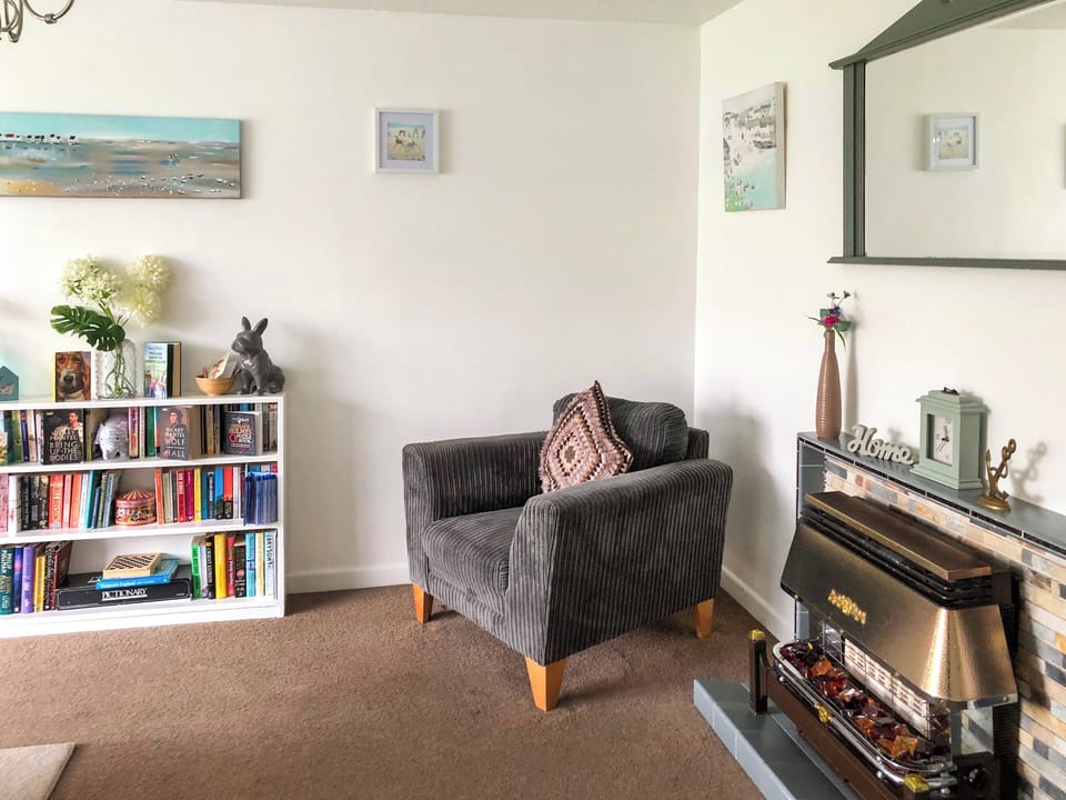 Lounge | The Hollies, Uphill, near Weston-Super-Mare
