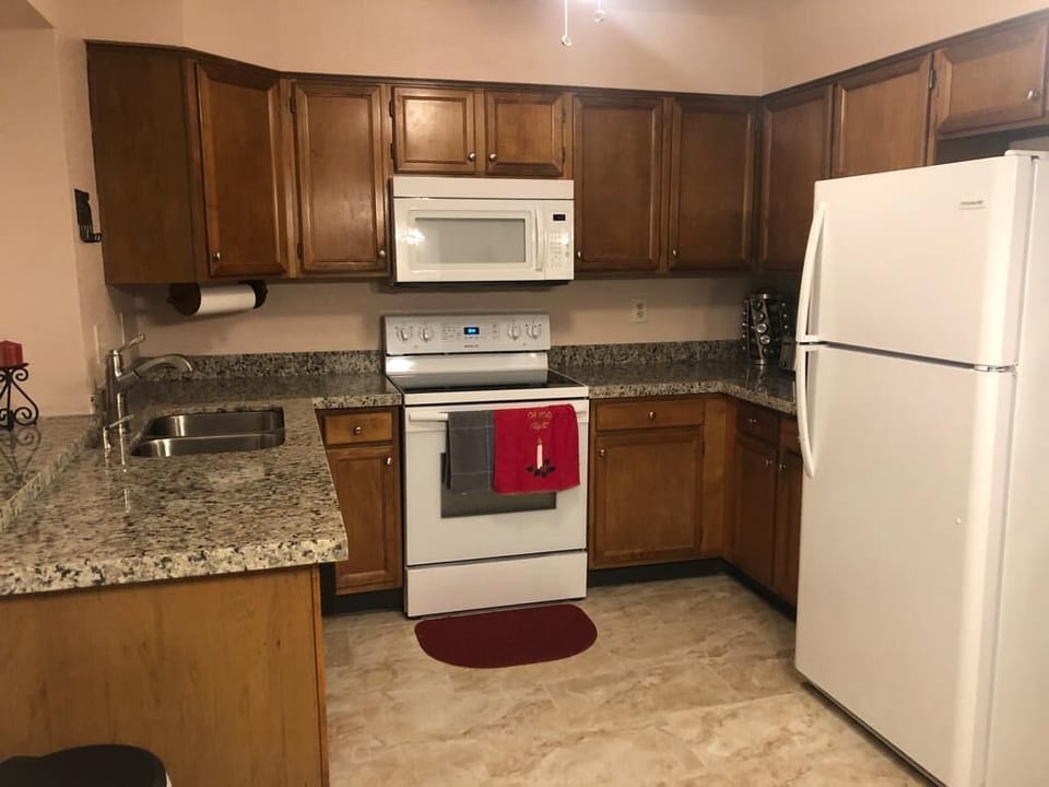 Gourmet Chef Kitchen