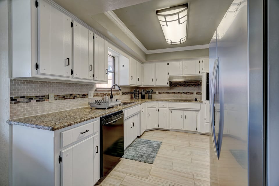 Plenty of space to make delicious meals.