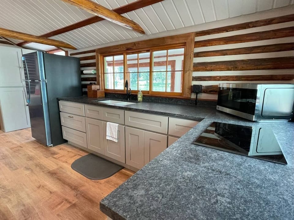 Simple modern kitchen with everything you will need for your stay.
