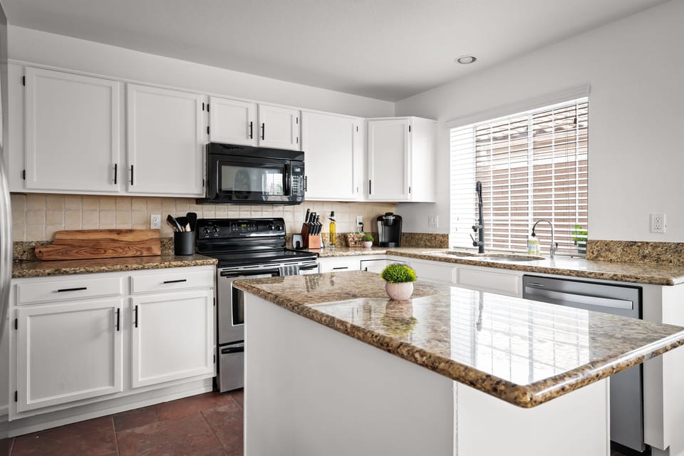 Fully stocked kitchen to meet all your cooking needs