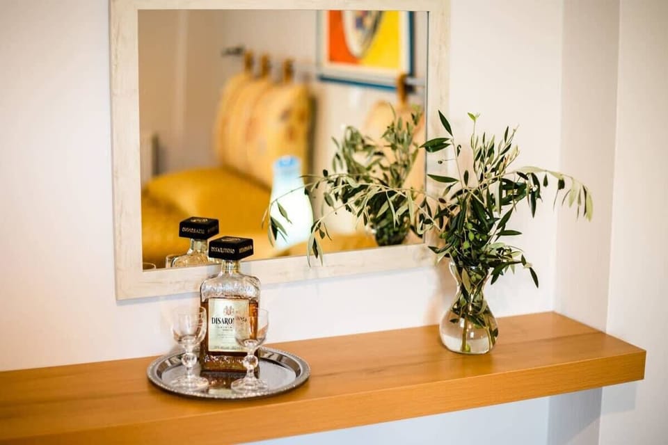 Decoration details : Bedroom 2