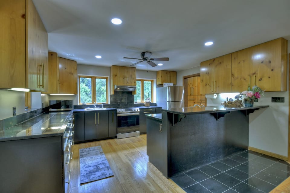 Modern Kitchen with SS appliances