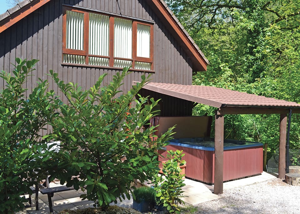 Exterior, Whirlpool