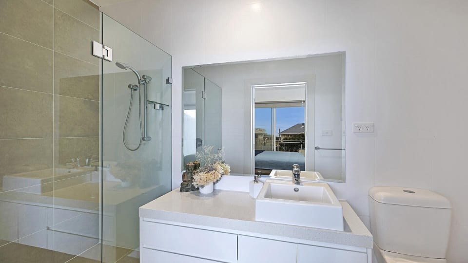 Ensuite