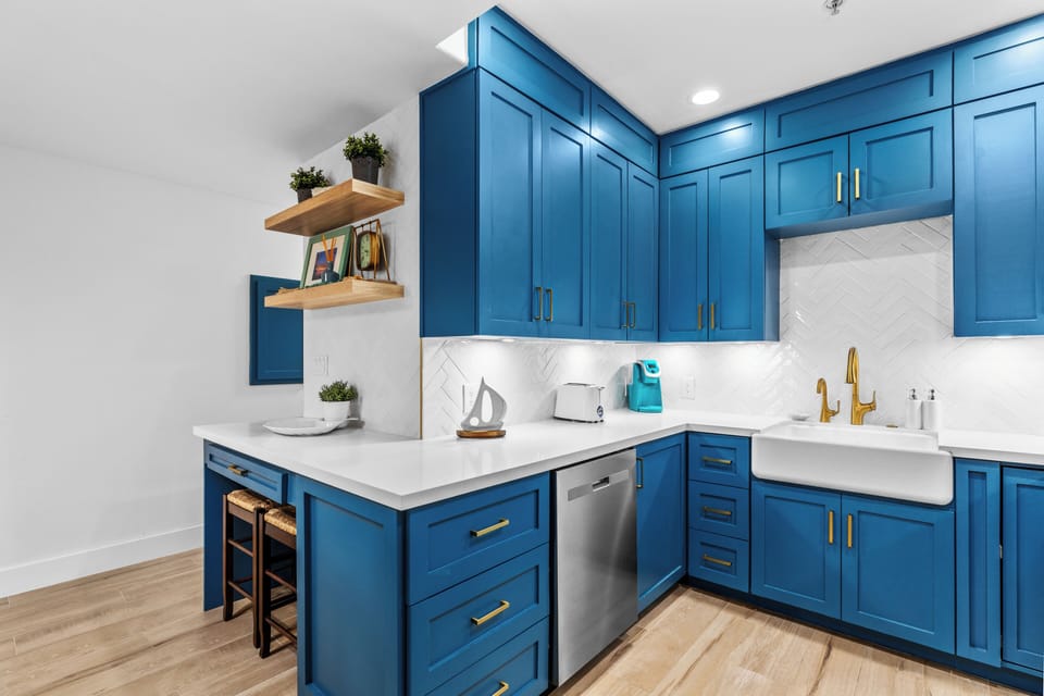 Kitchen/Counter