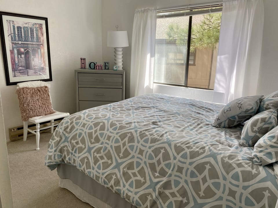 Bedroom with queen bed