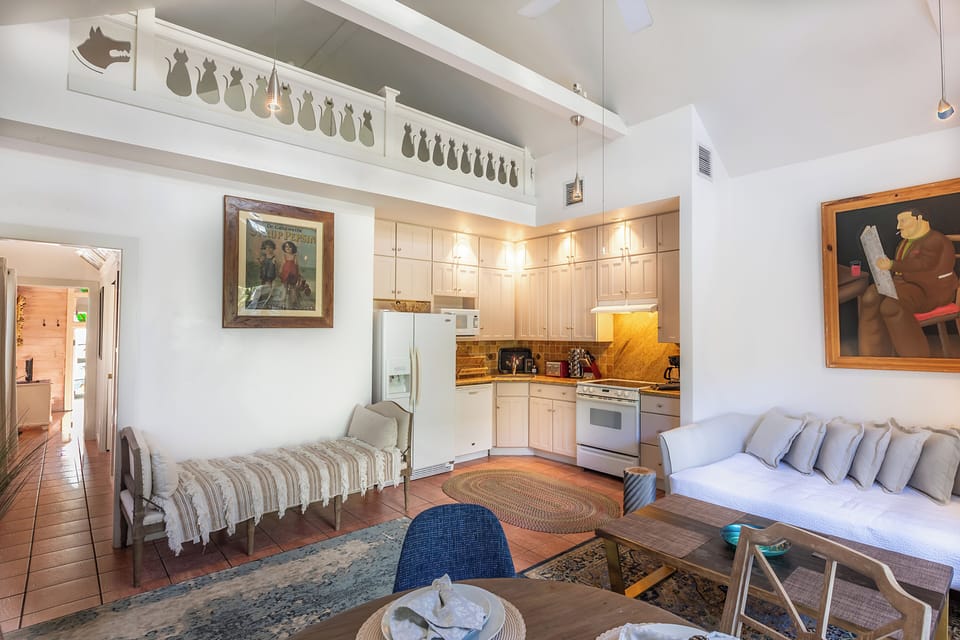 Living / Dining / Kitchen Area