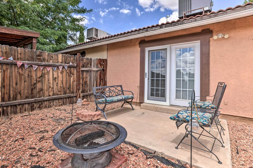 Patio | Fire Pit Unavailable